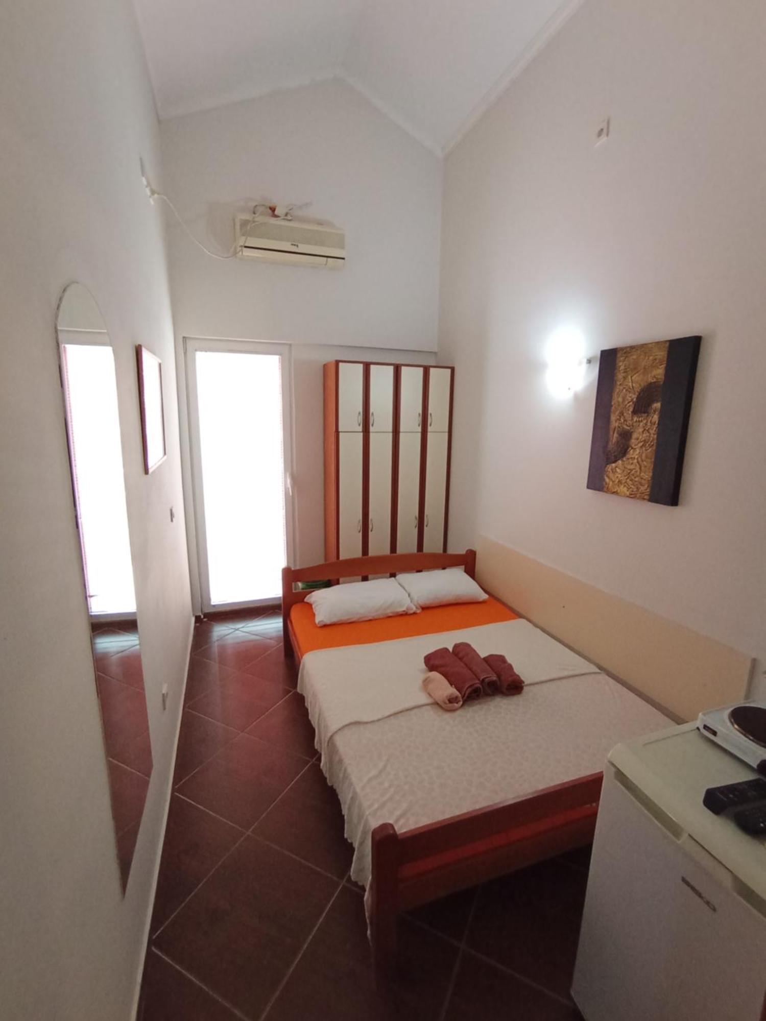 Markovic Aparthotel - Budva Becici Hotel Екстер'єр фото
