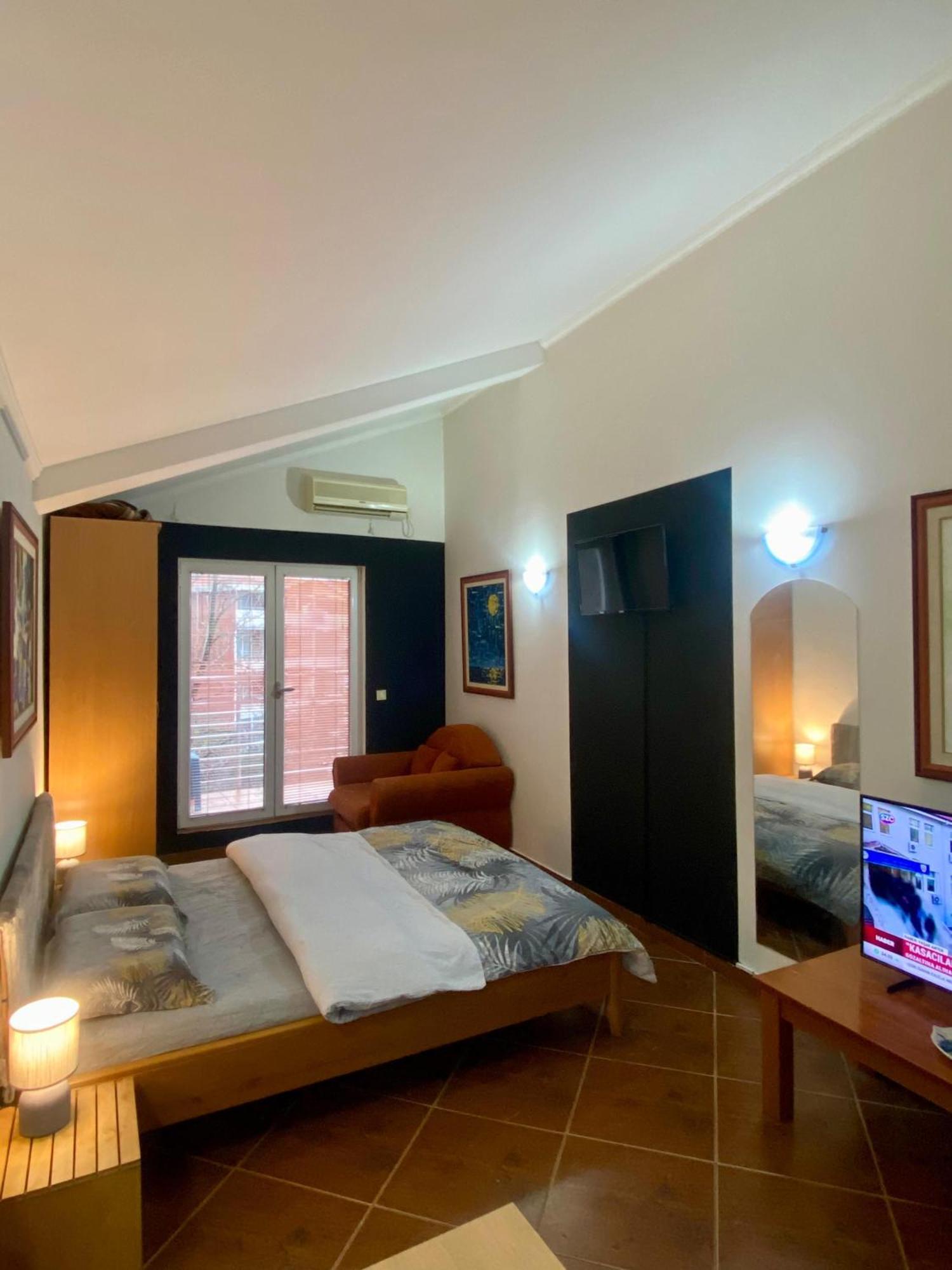 Markovic Aparthotel - Budva Becici Hotel Екстер'єр фото