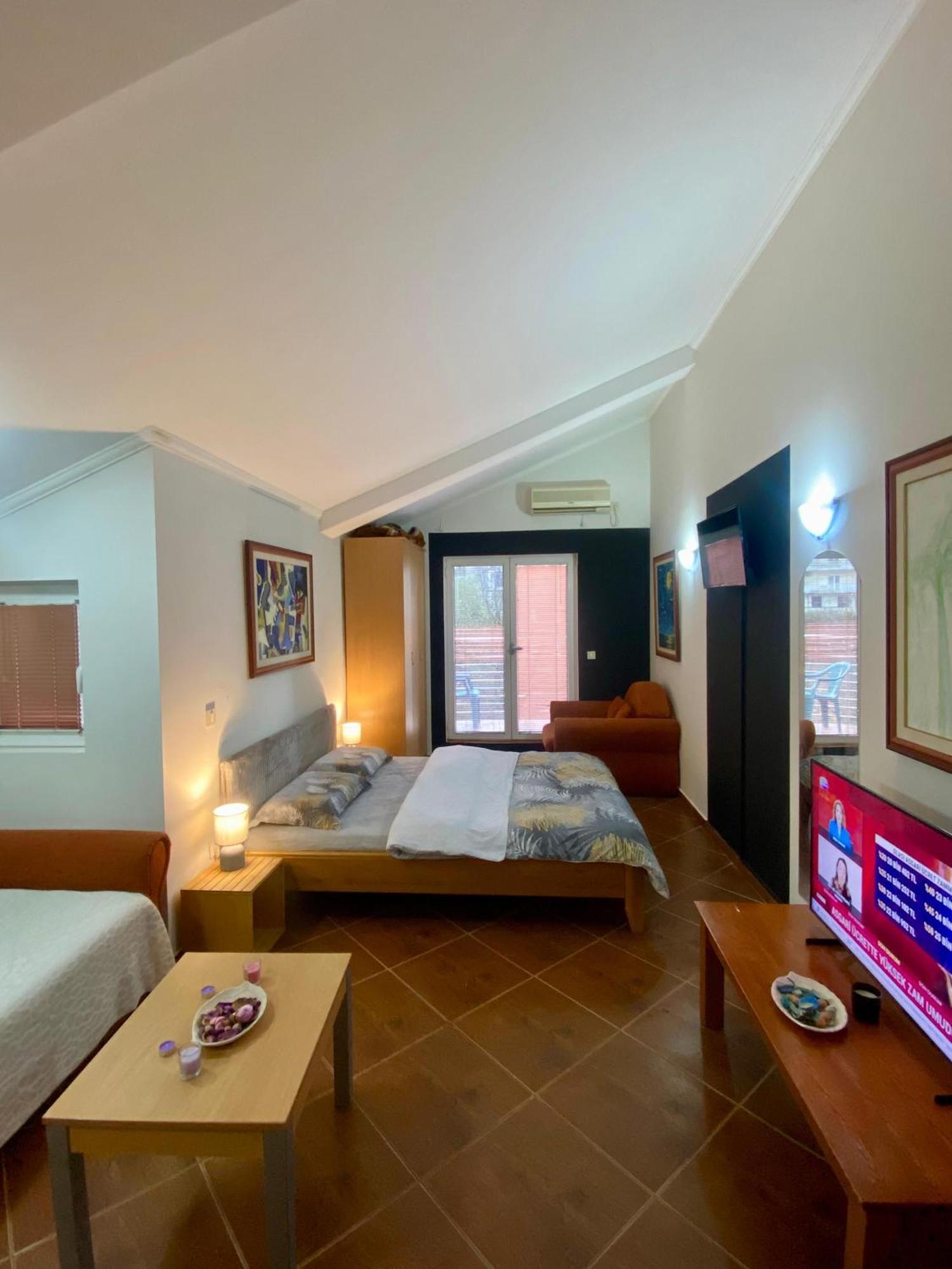 Markovic Aparthotel - Budva Becici Hotel Екстер'єр фото