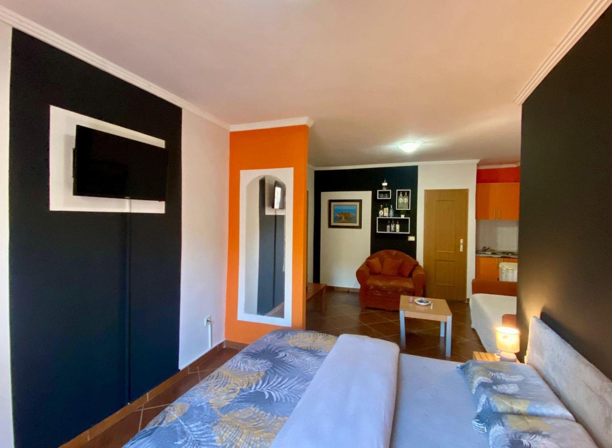 Markovic Aparthotel - Budva Becici Hotel Екстер'єр фото