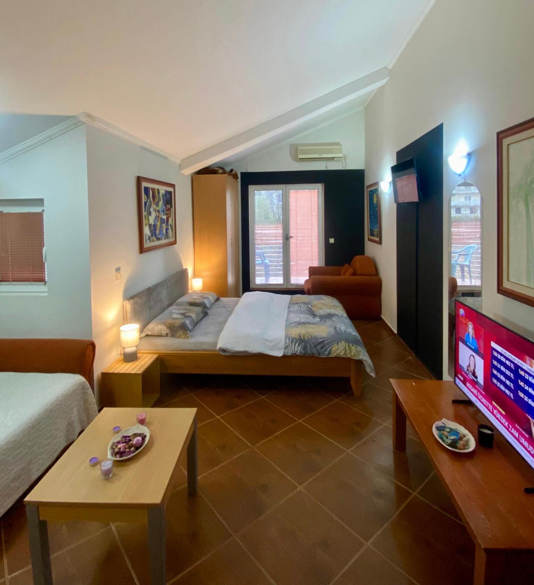 Markovic Aparthotel - Budva Becici Hotel Екстер'єр фото